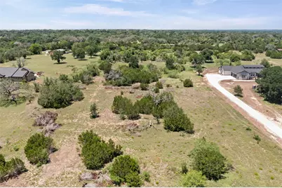 117 Stonehouse Drive, Liberty Hill, TX 78642 - Photo 13