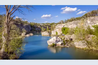 220 Estates Road, Wimberley, TX 78676 - Photo 21