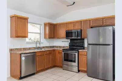 222 Killian Loop, Hutto, TX 78634 - Photo 7