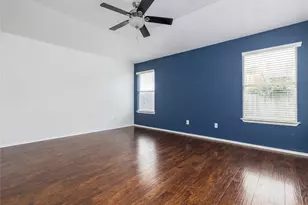 222 Killian Loop, Hutto, TX 78634 - Photo 13