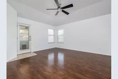 222 Killian Loop, Hutto, TX 78634 - Photo 11