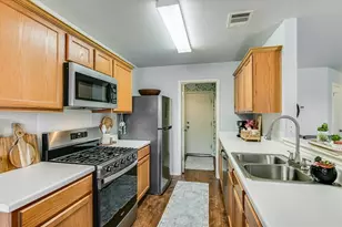 5012 Daymon Ct, Hutto, TX 78634 - Photo 3