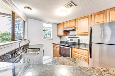 2500 Burleson Road #703, Austin, TX 78741 - Photo 15