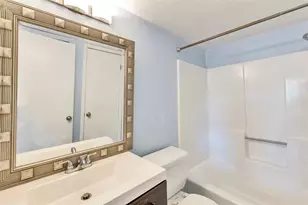 2500 Burleson Rd, Austin, TX 78741 - Photo 13