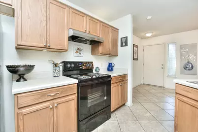 1410 E 3rd Street, Georgetown, TX 78626 - Photo 17