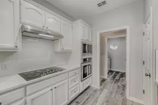 100 Susana Dr, Georgetown, TX 78628 - Photo 7