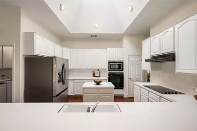 3501 Corner Brook Cove, Austin, TX 78739 - Photo 11