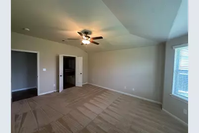 7714 Squirrel Hollow Drive, Georgetown, TX 78628 - Photo 7