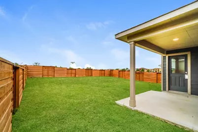 341 Madrid Street, Kyle, TX 78640 - Photo 5