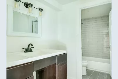 110 S Main Street #204, Elgin, TX 78621 - Photo 5