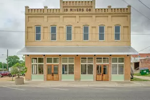 110 S Main St, Elgin, TX 78621 - Photo 1