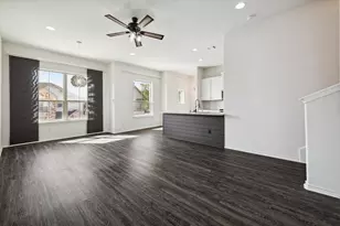 2105 Town Centre Dr, Round Rock, TX 78664 - Photo 7