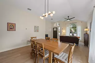 2105 Yaupon Hollow, Round Rock, TX 78664 - Photo 5