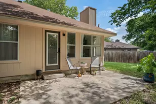 2105 Yaupon Hollow, Round Rock, TX 78664 - Photo 21