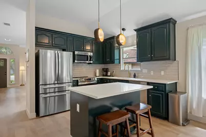2105 Yaupon Hollow, Round Rock, TX 78664 - Photo 5