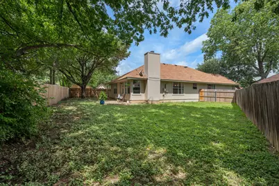 2105 Yaupon Hollow, Round Rock, TX 78664 - Photo 15
