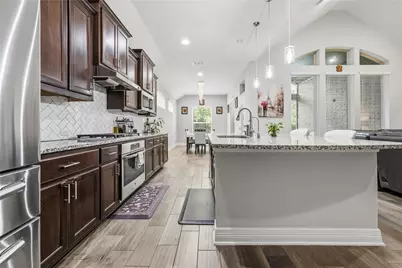 3013 Chalice Well Drive, Pflugerville, TX 78660 - Photo 17