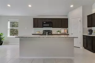 21711 Crystal Way, Lago Vista, TX 78645 - Photo 19