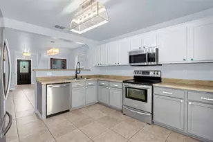 7831 Saddle Run, Schertz, TX 78154 - Photo 13