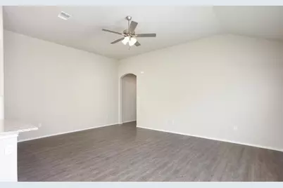 3414 Scott Circle, Seguin, TX 78155 - Photo 9