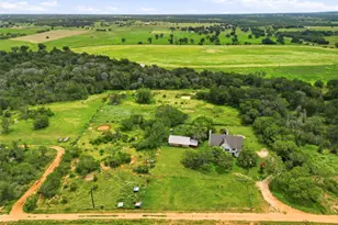 1208 O'Daniel School Rd, Seguin, TX 78155 - Photo 37