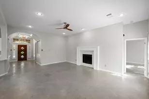 9321 Colberg Dr, Austin, TX 78749 - Photo 3