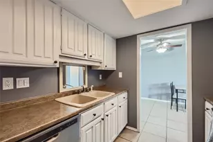 8210 Bent Tree Rd, Austin, TX 78759 - Photo 7