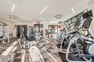 800 Embassy Dr, Austin, TX 78702 - Photo 35