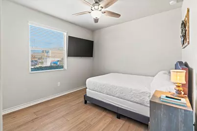 10825 Players Path, Austin, TX 78747 - Photo 15