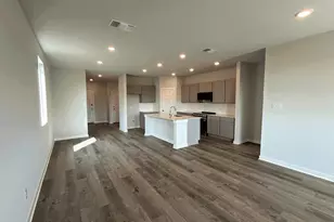 256 Firefox Wy, Jarrell, TX 76537 - Photo 5