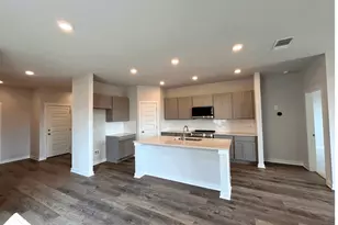 256 Firefox Wy, Jarrell, TX 76537 - Photo 3