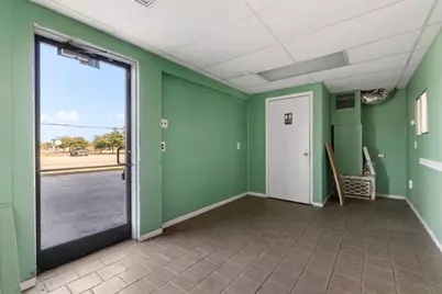 290 Wonder World Drive, San Marcos, TX 78666 - Photo 19