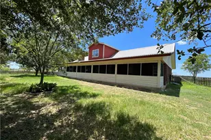 2120 Fm 1704, Elgin, TX 78621 - Photo 7