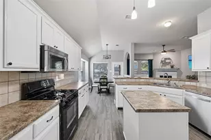 161 Clear Springs Hollow, Buda, TX 78610 - Photo 13