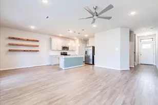 496 Fieldwood Dr, Buda, TX 78610 - Photo 9
