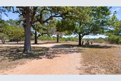 2942 Ranch Road 2766, Johnson City, TX 78636 - Photo 3