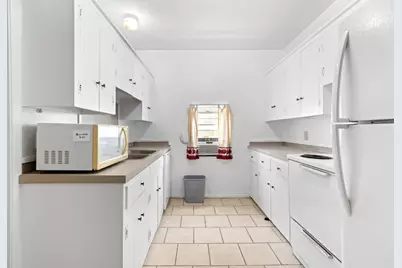 805 N Magnolia Avenue, Luling, TX 78648 - Photo 27