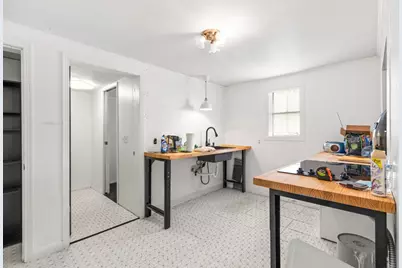 805 N Magnolia Avenue, Luling, TX 78648 - Photo 9