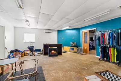 805 N Magnolia Avenue, Luling, TX 78648 - Photo 15