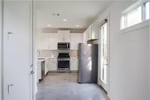 3415 Dalton St, Austin, TX 78745 - Photo 15