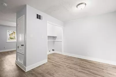 10905 Elm Street, Jonestown, TX 78645 - Photo 17