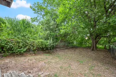 10905 Elm Street, Jonestown, TX 78645 - Photo 7
