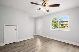 10905 Elm St, Jonestown, TX 78645 - Photo 11