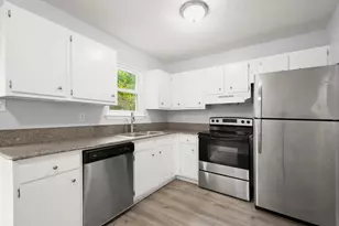 10905 Elm St, Jonestown, TX 78645 - Photo 15