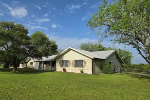 5953 FM141, Ledbetter, TX 78946 - Photo 3