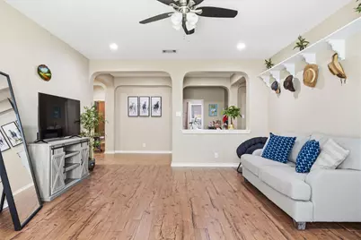 305 Hogg Pecan Pass, Austin, TX 78748 - Photo 9