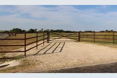 700 County Road 330 Road, Granger, TX 76530 - Photo 1