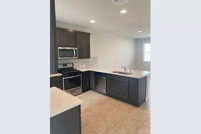 1721 Fountain Bridge Drive, Leander, TX 78641 - Photo 7