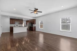 120 Waialua Ct, Bastrop, TX 78602 - Photo 5