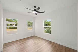 2102 S Church St, Georgetown, TX 78626 - Photo 21